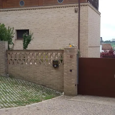 Casa vacanze Tre Cammelli In Collina *